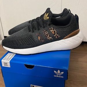 Women’s Adidas Swift Run 22 W Sneakers